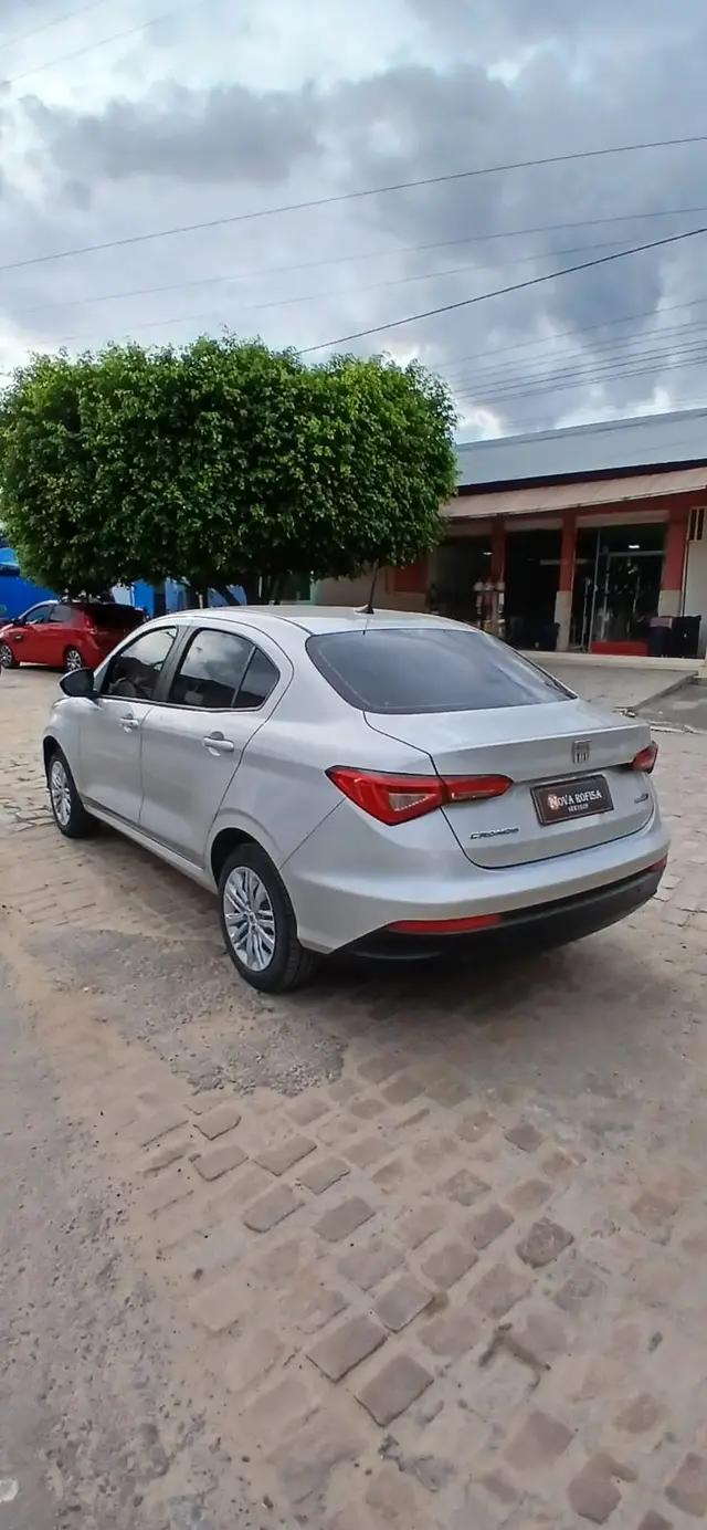 Carro Fiat Cronos 2023 Drive 1.3 (Flex) MT