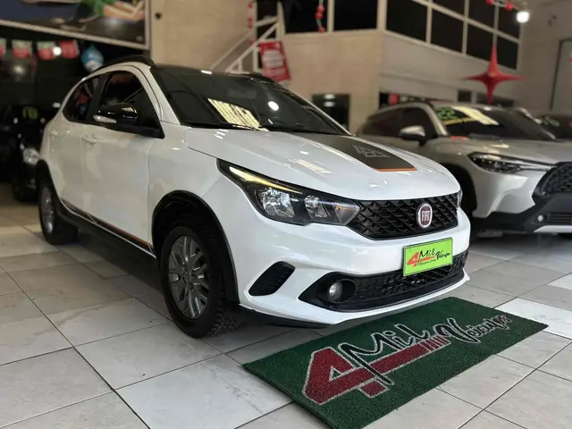Carro Fiat Argo 2020 1.3 Trekking (Flex)