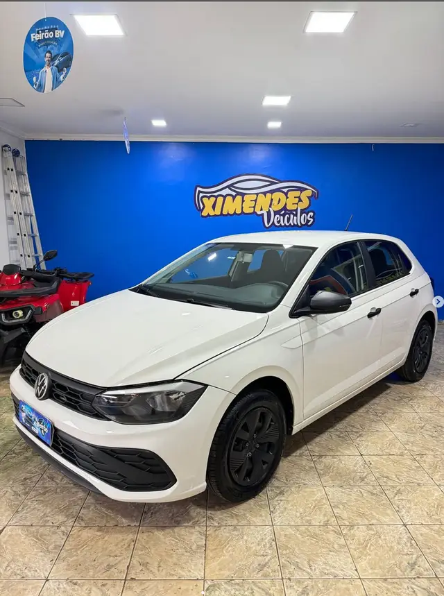 Carro Volkswagen Polo 2025 Track 1.0 Flex 12V 5p