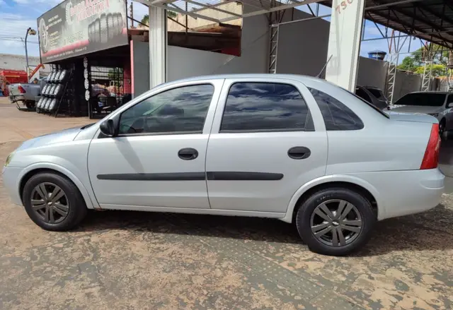 Carro Chevrolet Corsa Sedan 2003 1.0 8V