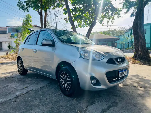 Carro Nissan March 2015 1.0 16V S (Flex)