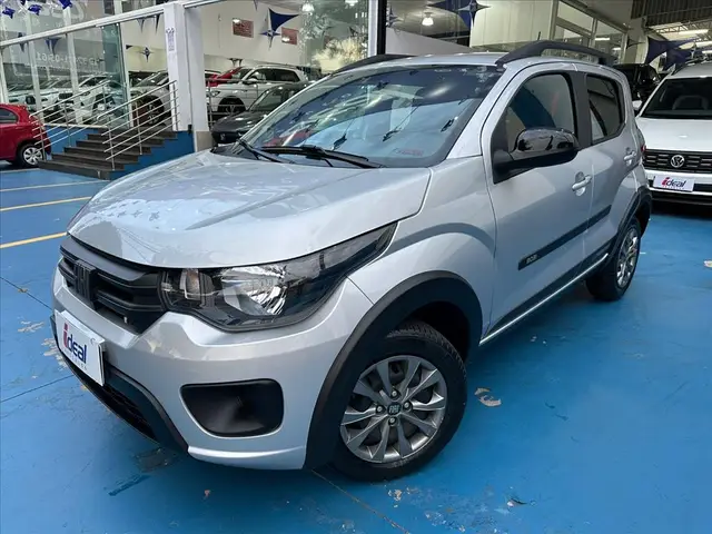Carro Fiat Mobi 2024 Trekking 1.0