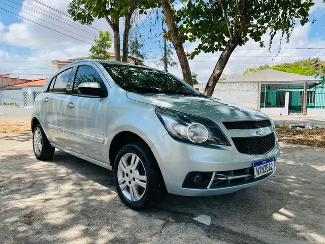 Carro Chevrolet Agile 2012 LTZ 1.4 8V (Flex)