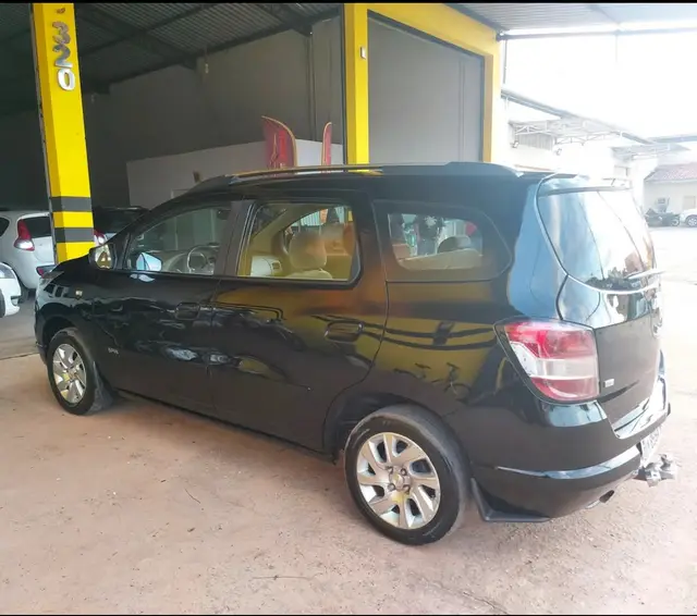 Carro Chevrolet Spin 2013 LTZ 7S 1.8 (Flex) (Aut)