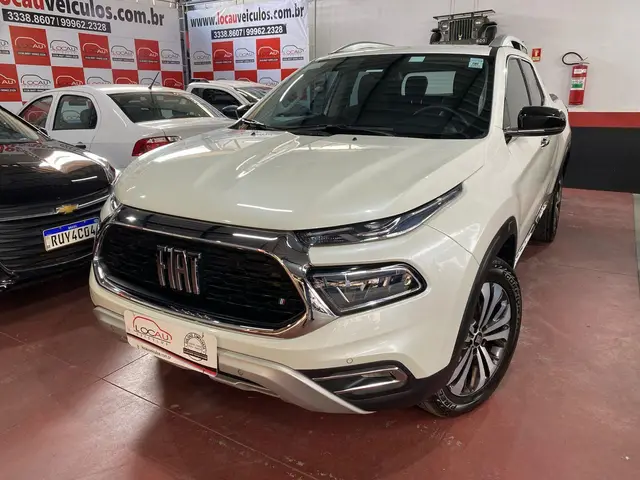 Carro Fiat Toro 2024 Volcano 2.0