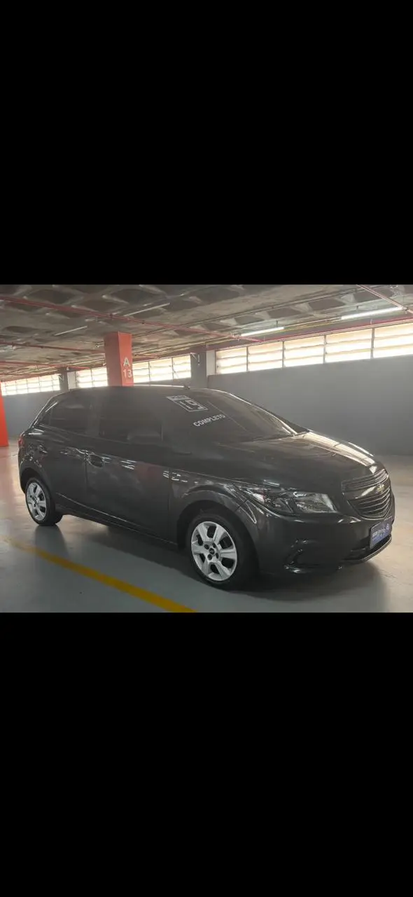 Carro Chevrolet Onix 2019 1.0 Joy SPE/4