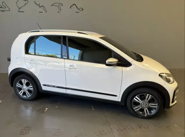Carro Volkswagen Up! 2019 1.0 12v TSI E-Flex Cross