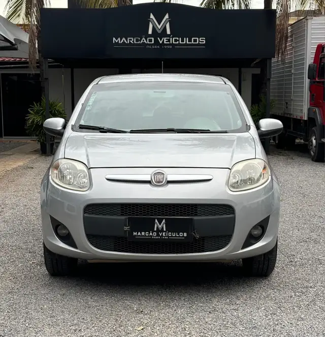 Carro Fiat Palio 2013 Essence 1.6 16V (Flex)