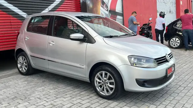 Carro Volkswagen Fox 2013 1.6 VHT Prime (Flex)