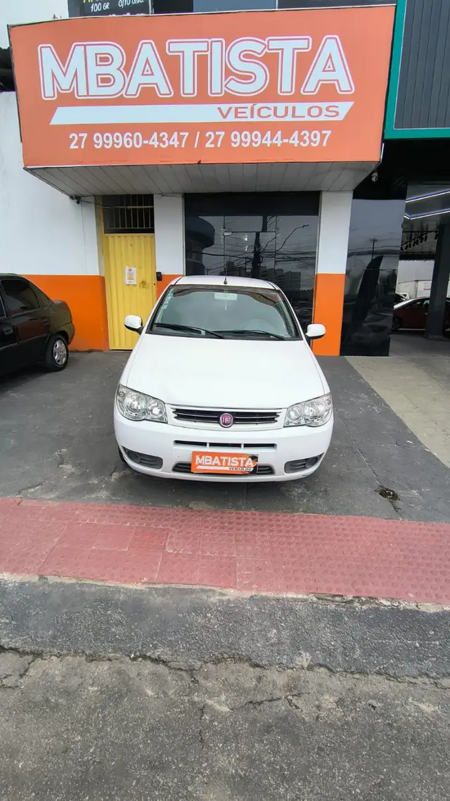 Carro Fiat Palio 2014 Celebration 1.0 Fire Flex 8V 4p