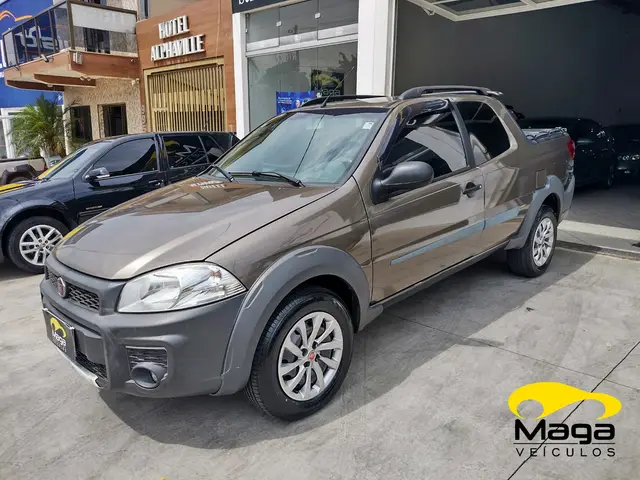 Carro Fiat Strada 2015 Working 1.4 (Flex) (Cabine Dupla)
