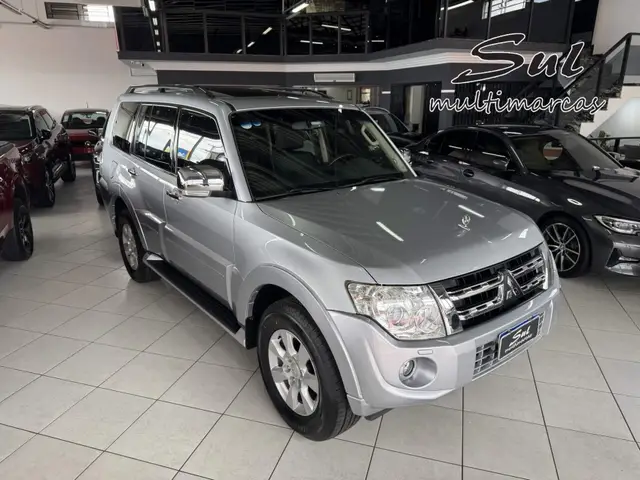 Carro Mitsubishi Pajero Full 2014 3.8 V6 5D HPE 4WD
