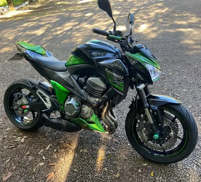Moto Kawasaki Z 800 2013 Z-800