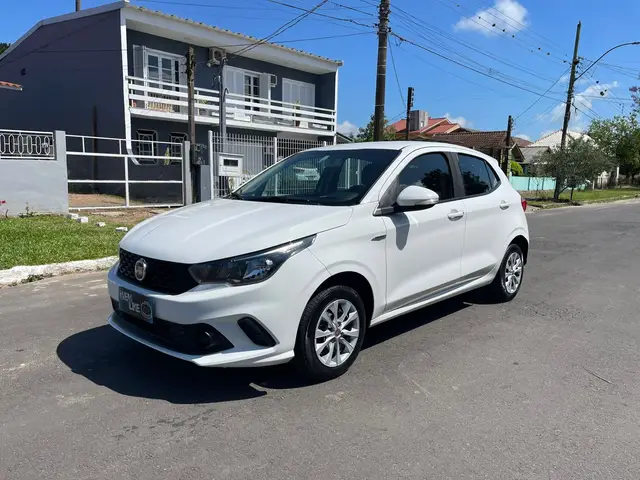 Carro Fiat Argo 2020 Drive 1.0 Firefly (Flex)