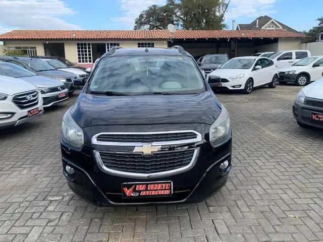 Carro Chevrolet Spin 2012 LT 5S 1.8 (Flex)