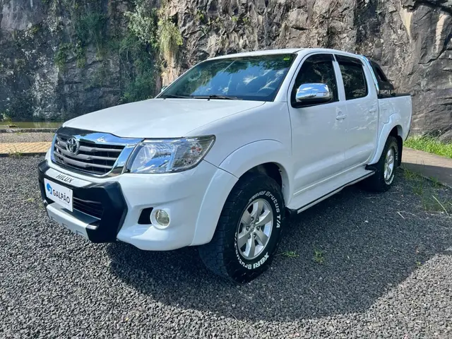 Carro Toyota Hilux Cabine Dupla 2014 Hilux 3.0 TDI 4x4 CD SRV (Aut)