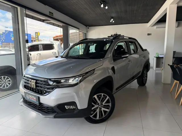 Carro Fiat Strada 2025 Volcano 1.3 Flex 8V CD Aut.
