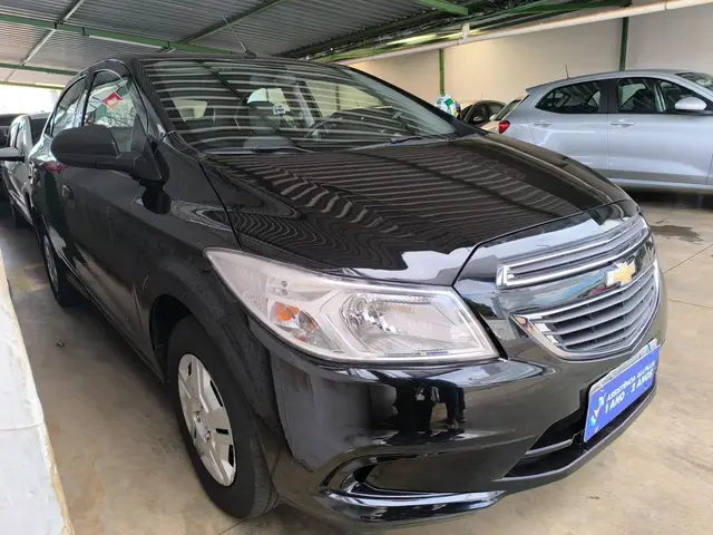 Carro Chevrolet Onix 2015 1.0 LT SPE/4