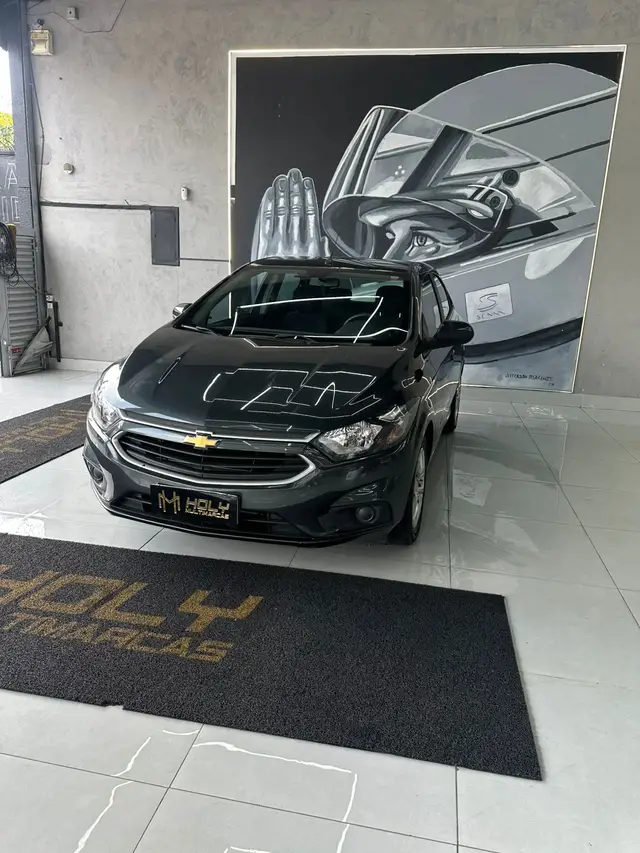 Carro Chevrolet Onix 2018 1.4 LT SPE/4 (Aut)