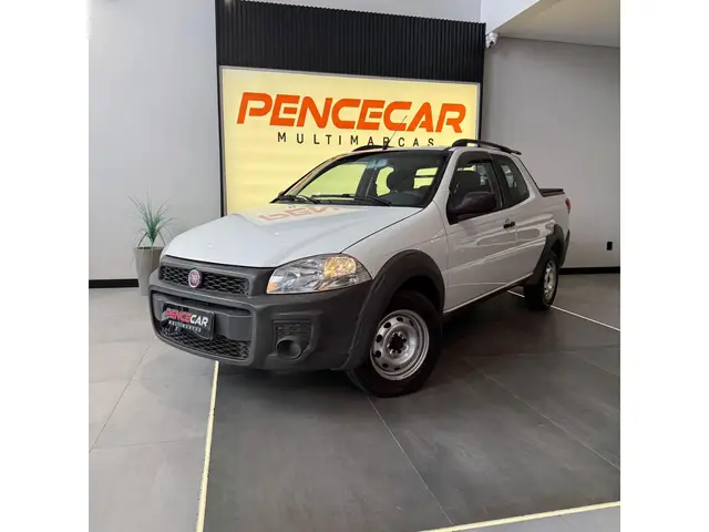 Carro Fiat Strada 2015 Working HARD 1.4 Fire Flex 8V CD