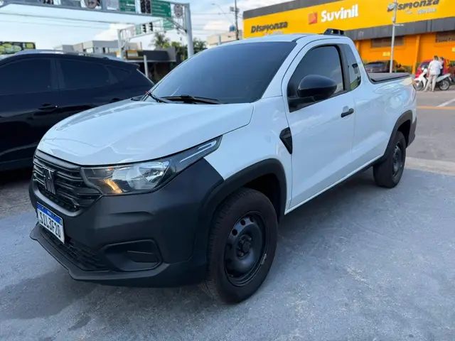 Carro Fiat Strada 2023 Endurance 1.4 Cabine Plus (Flex)