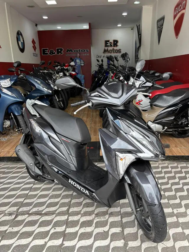 Moto Honda Elite 125 2023 CBS