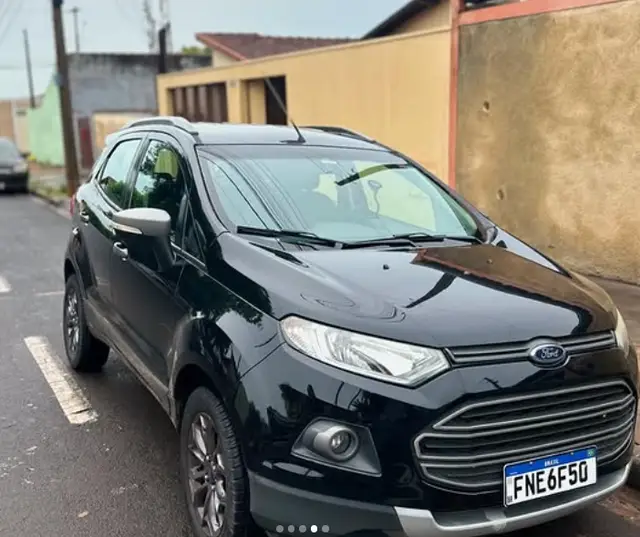 Carro Ford EcoSport 2015 Ecosport Freestyle Powershift 2.0 16V (Flex)