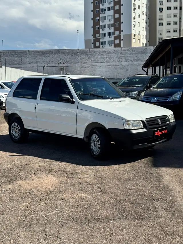 Carro Fiat Uno Mille 2012 Fire Economy 1.0 (Flex) 2p