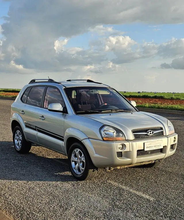Carro Hyundai Tucson 2011 GL 2.0 16V