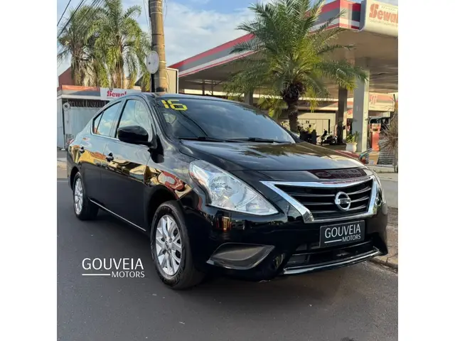 Carro Nissan Versa 2016 1.6 16V SV (Flex)