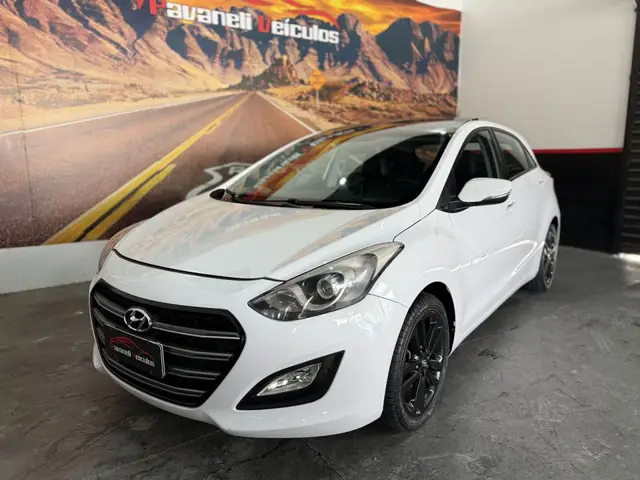 Carro Hyundai i30 2016 I30 1.8 16V MPI (Básico+Teto)