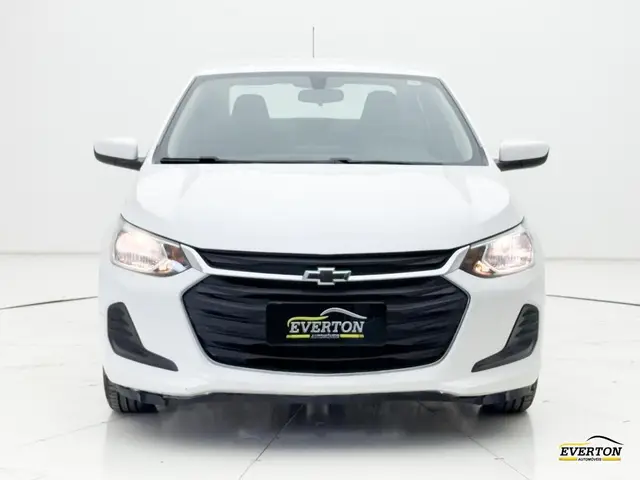Carro Chevrolet Onix Plus 2023 LT 1.0