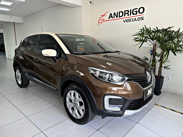 Carro Renault Captur 2018 Zen 1.6 16v SCe CVT (Flex)