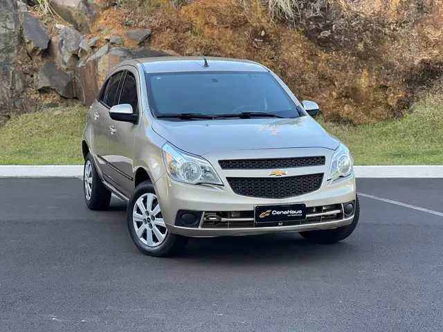 Carro Chevrolet Agile 2013 LT 1.4 8V (Flex)
