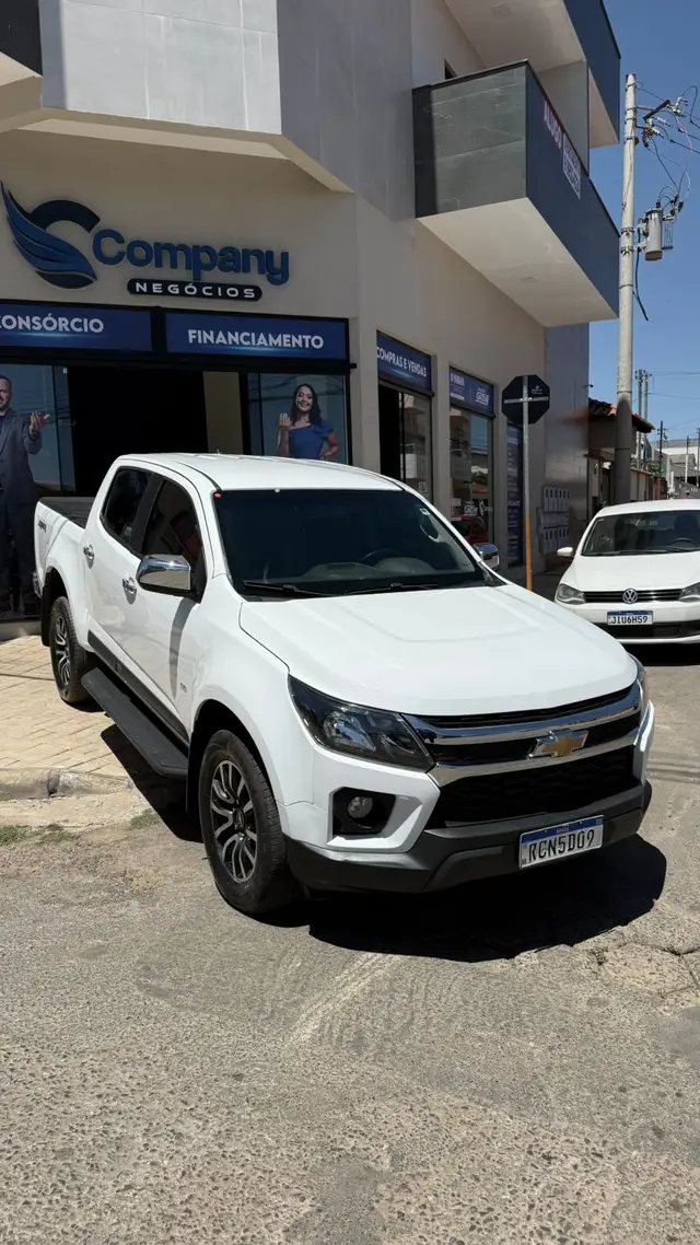 Carro Chevrolet S10 Cabine Simples 2022 S10 2.8 CTDi Cabine Simples LS 4WD