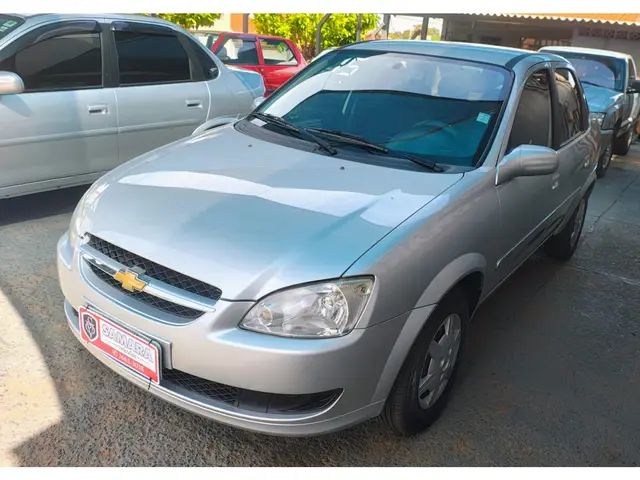 Carro Chevrolet Classic 2015 LS 1.0 VHCE (Flex)