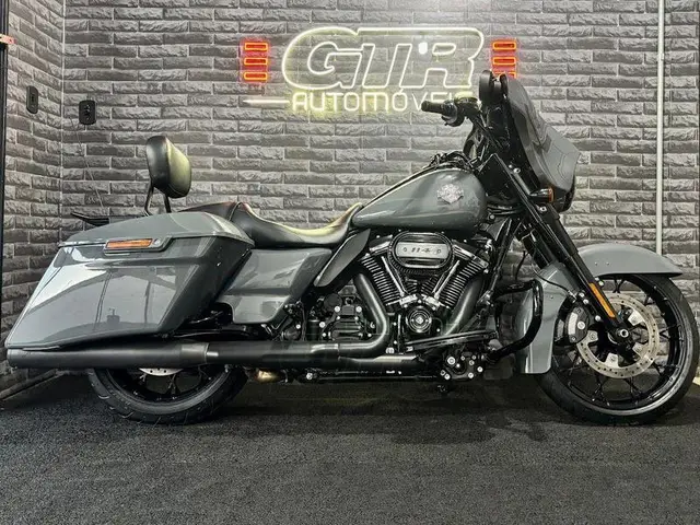 Moto Harley-Davidson Street Glide 2022 Special