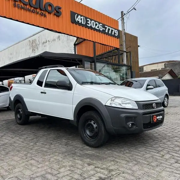 Carro Fiat Strada 2018 Adventure 1.8 16V (Flex) (Cabine Dupla)