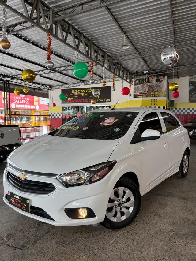 Carro Chevrolet Onix 2017 1.0 LT SPE/4