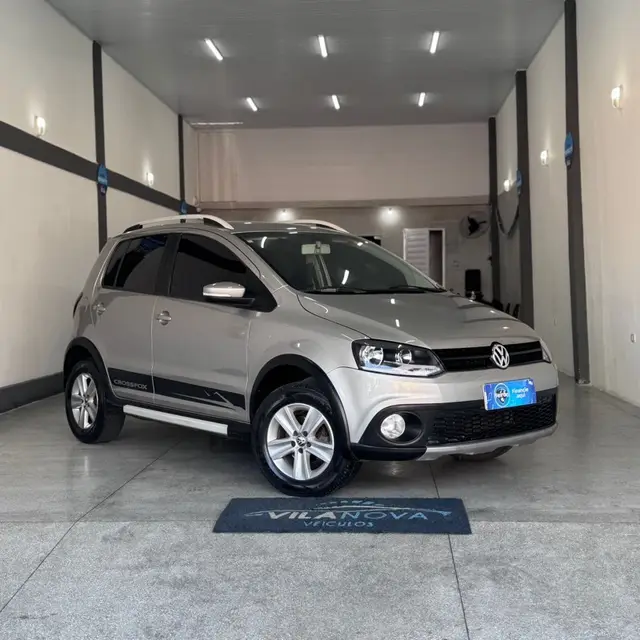 Carro Volkswagen CrossFox 2011 1.6 (Flex)