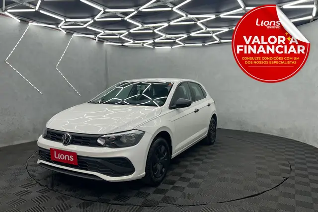 Carro Volkswagen Polo 2024 Track 1.0 Flex 12V 5p