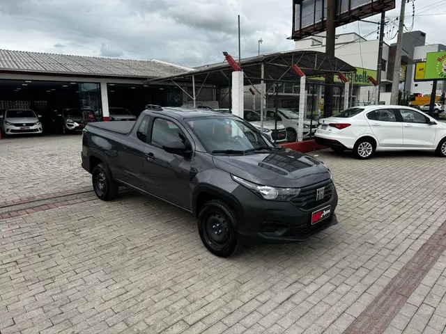 Carro Fiat Strada 2024 Endurance 1.3 Flex 8V CS