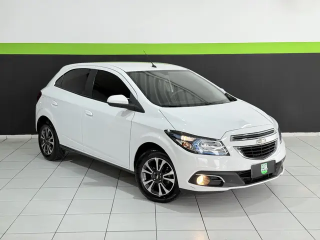 Carro Chevrolet Onix 2016 1.4 LTZ SPE/4 (Aut)