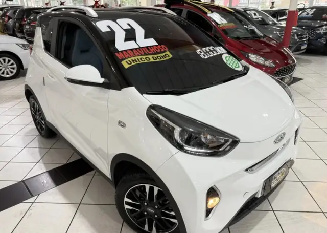 Carro CAOA Chery iCar 2022 EQ1 TECH (Elétrico)