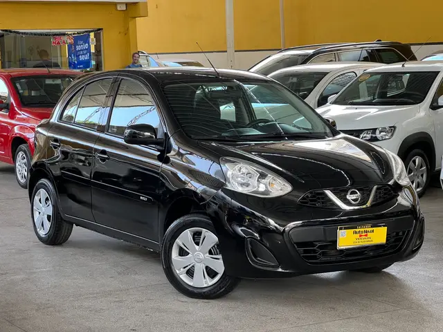 Carro Nissan March 2017 1.0 12V S (Flex)