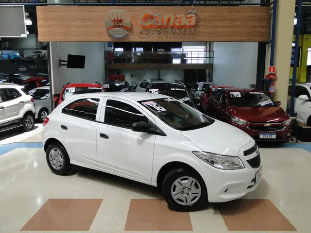 Carro Chevrolet Onix 2016 1.0 LS SPE/4