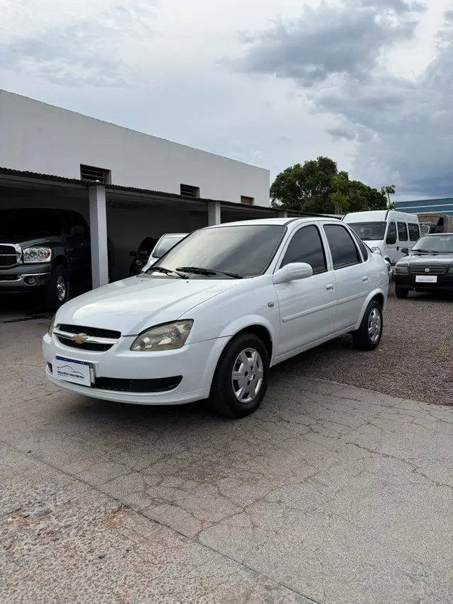 Carro Chevrolet Classic 2011 LS VHC E 1.0 (Flex)