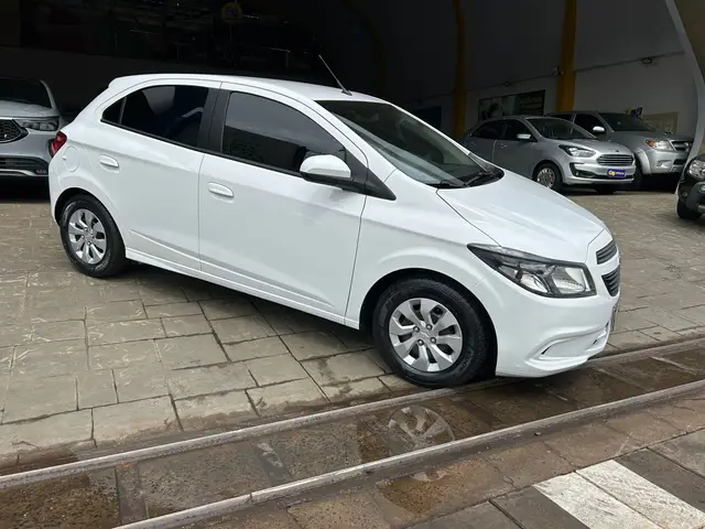 Carro Chevrolet Onix 2019 1.0 Joy SPE/4
