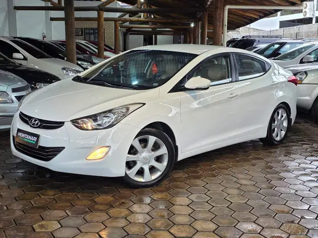 Carro Hyundai Elantra 2013 Sedan 1.8 GLS (aut)