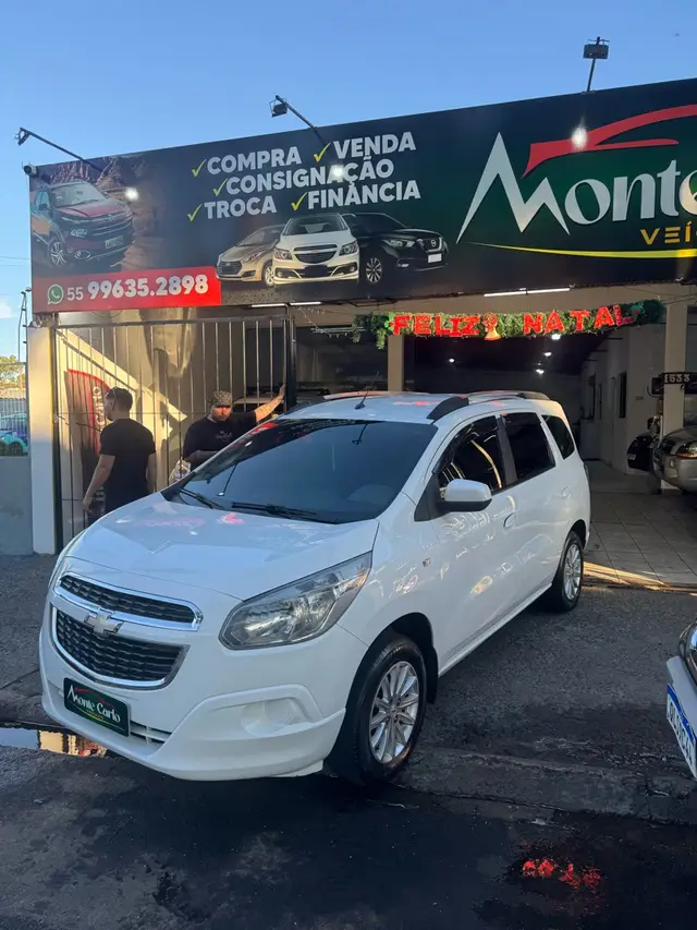 Carro Chevrolet Spin 2014 LT 5S 1.8 (Aut) (Flex)